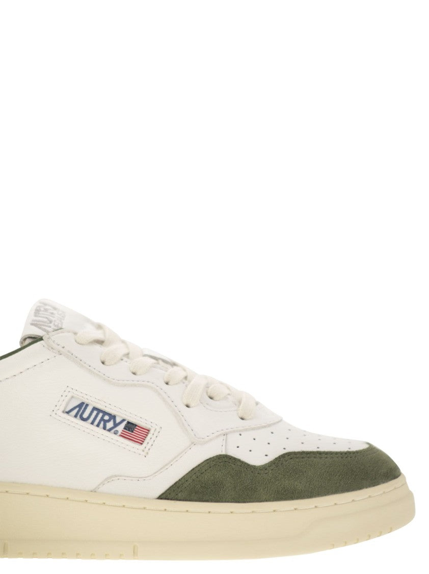 Autry Medalist Low - Sneakers In Goatskin And Suede