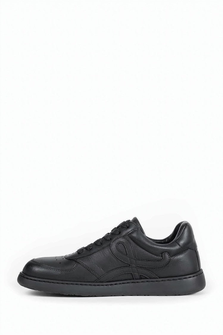 Loewe Sleek Low-Top Sneakers With Embossed Detailing