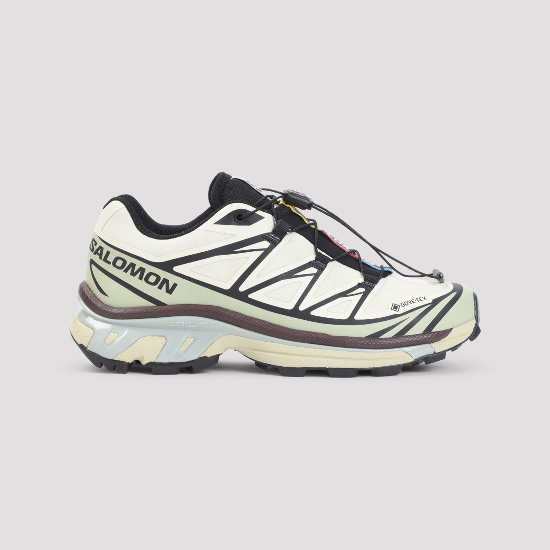 Salomon Cushioned Outdoor Sneakers