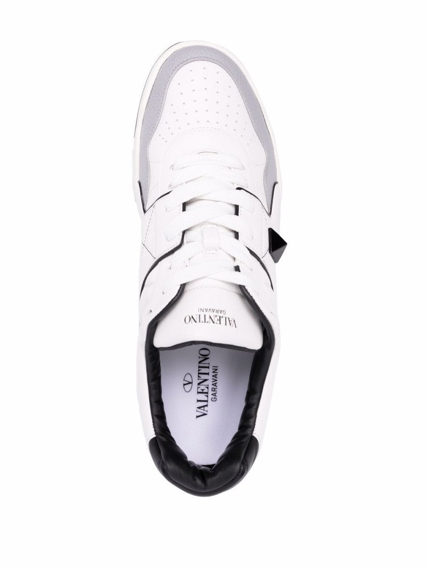 Valentino Garavani One Stud Sneaker
