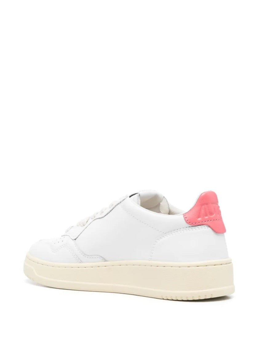 Autry Medalist Low-Top Sneakers