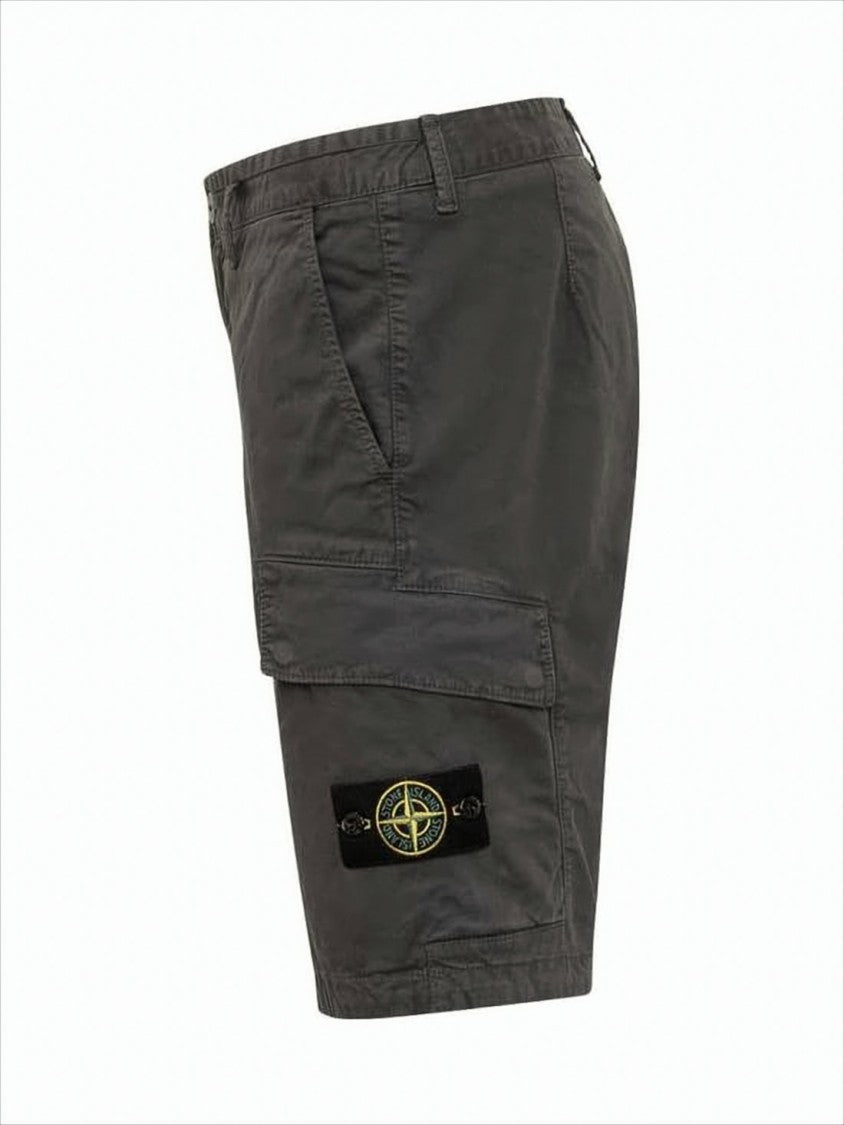 Stone Island Tailored Grey Shorts With Cargo Pockets And Signature Logo