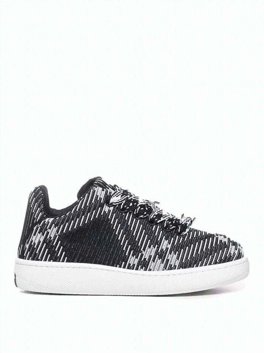 Burberry Textured Low-Top Sneakers With Dynamic Pattern