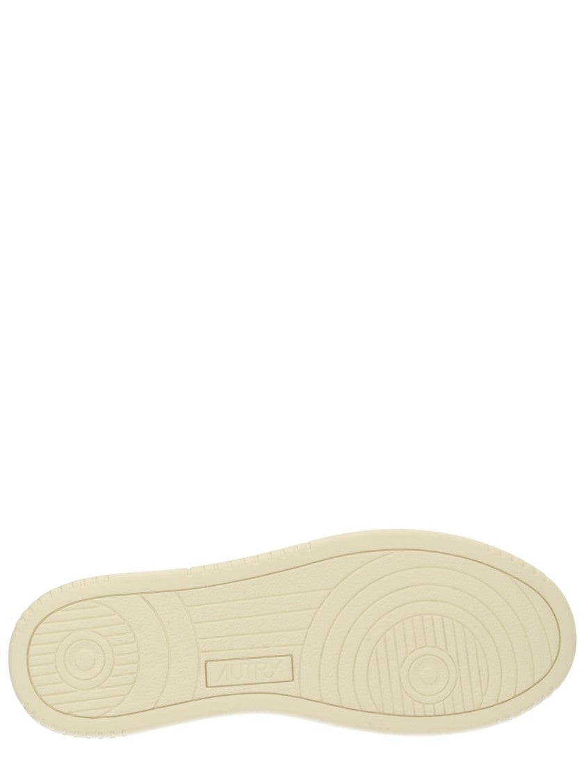 Autry Beige Medalist Low Perforated Sneakers