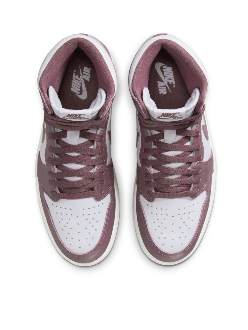 Nike Air Jordan 1 Retro High Og Sneakers