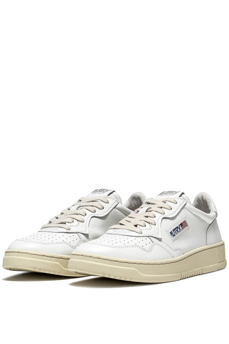 Autry Medalist Leather Sneakers White Heel Tab