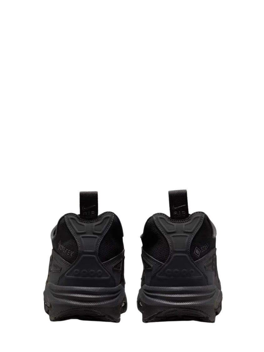 Nike Black Air Max Sndr Sneakers