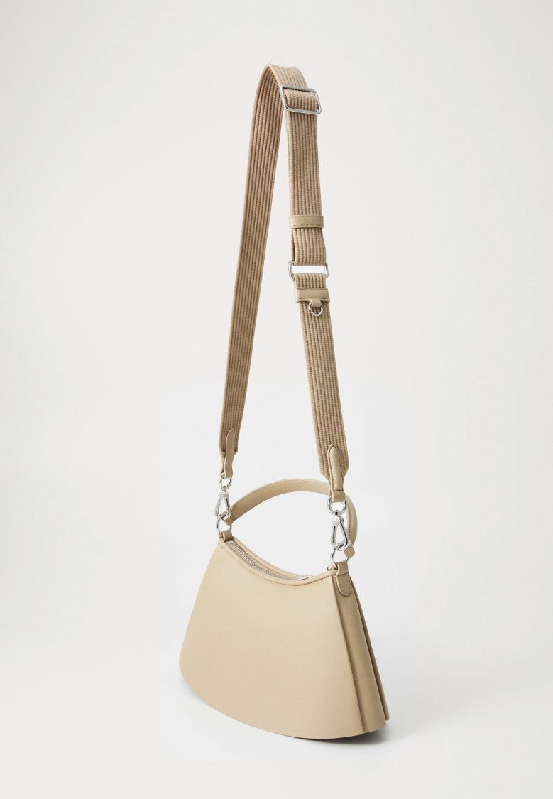 Lacoste Beige Lenglen Leather Shoulder Bag