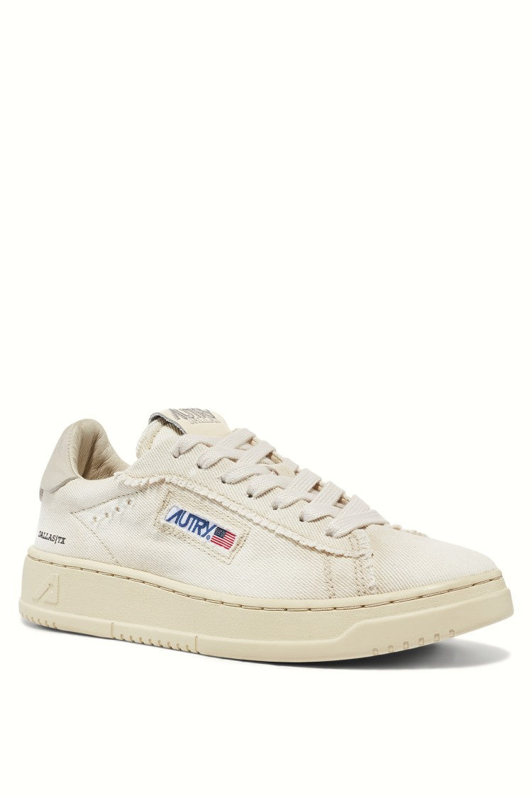 Autry Women’S Dallas Canvas Sneakers