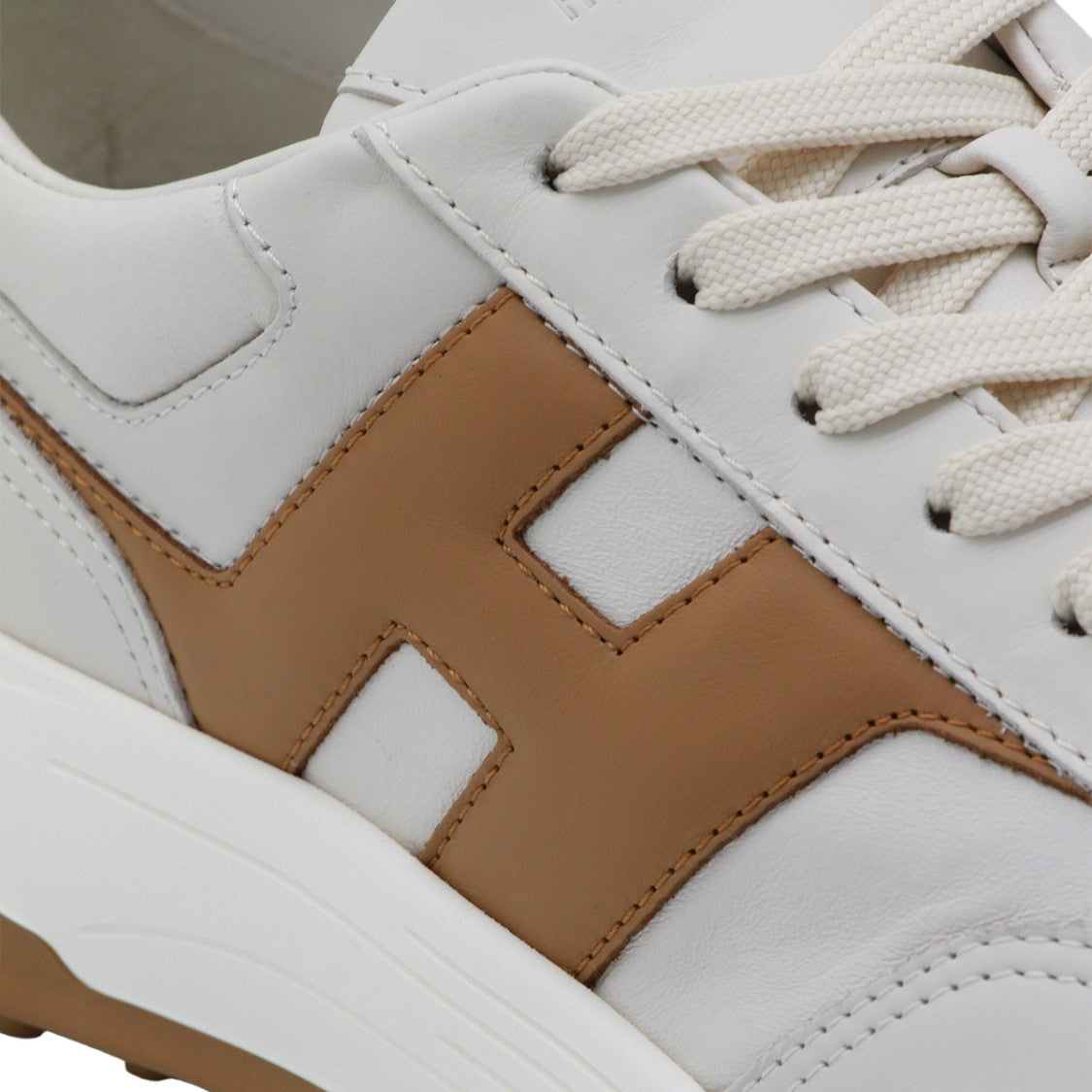 Hogan Cream Base Sneakers With Tan Logo