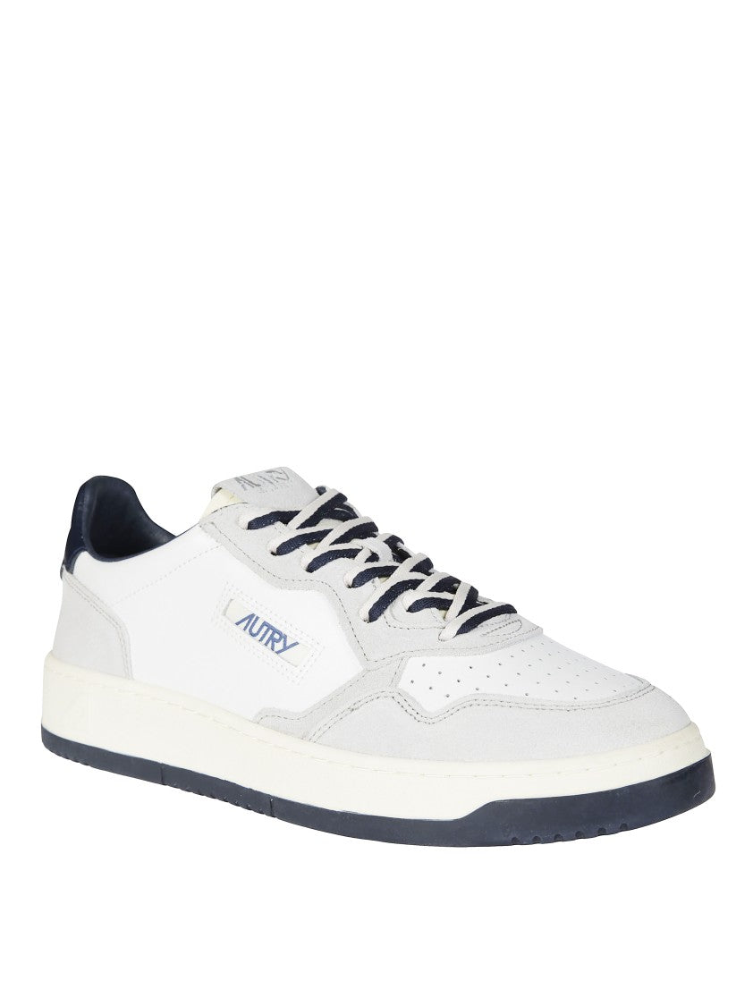 Autry Minimalist Low-Top Sneakers