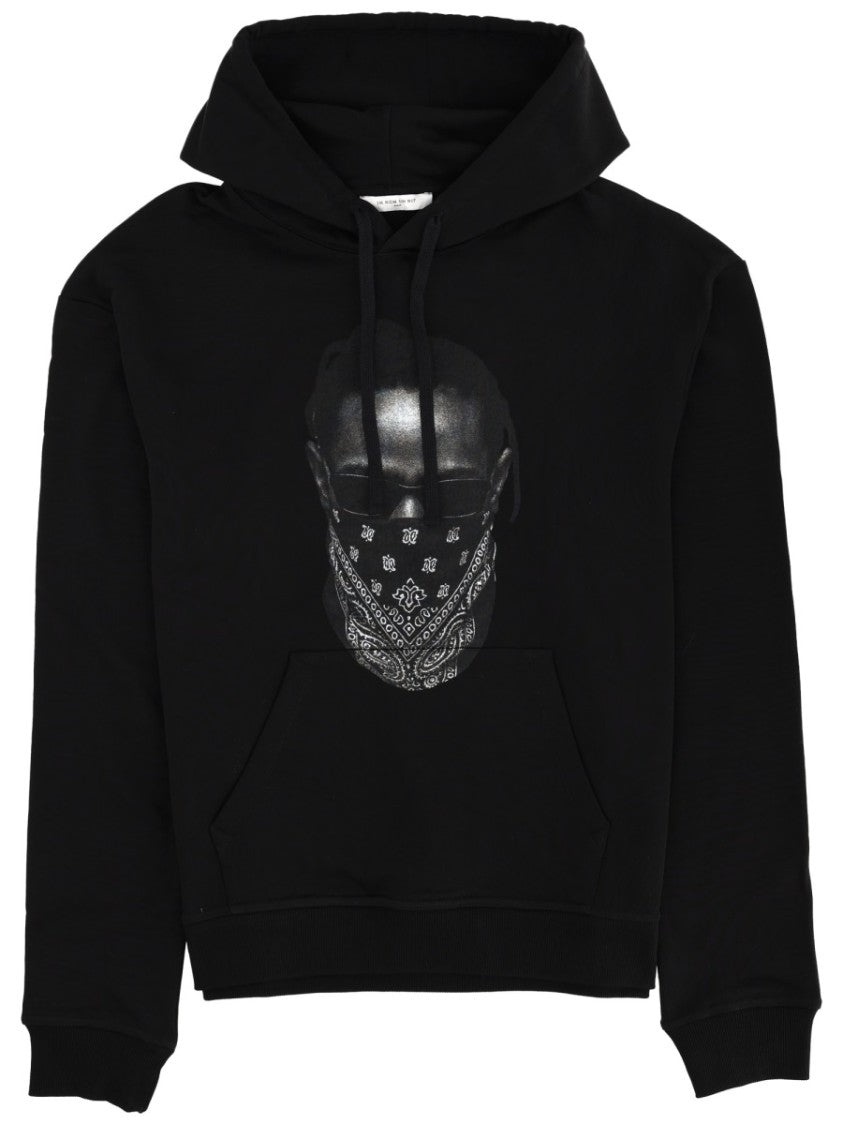 Ih Nom Uh Nit Black Masked Figure Printed Cotton Hoodie