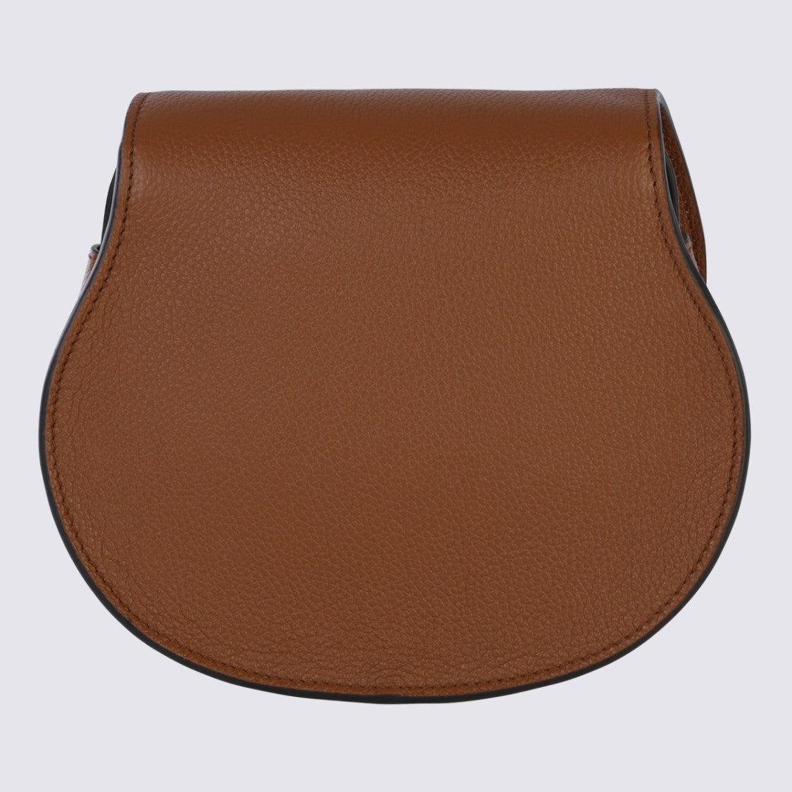 Chloé Structured Saddle-Shaped Bag With Curved Stitching And Gold-Tone Accents