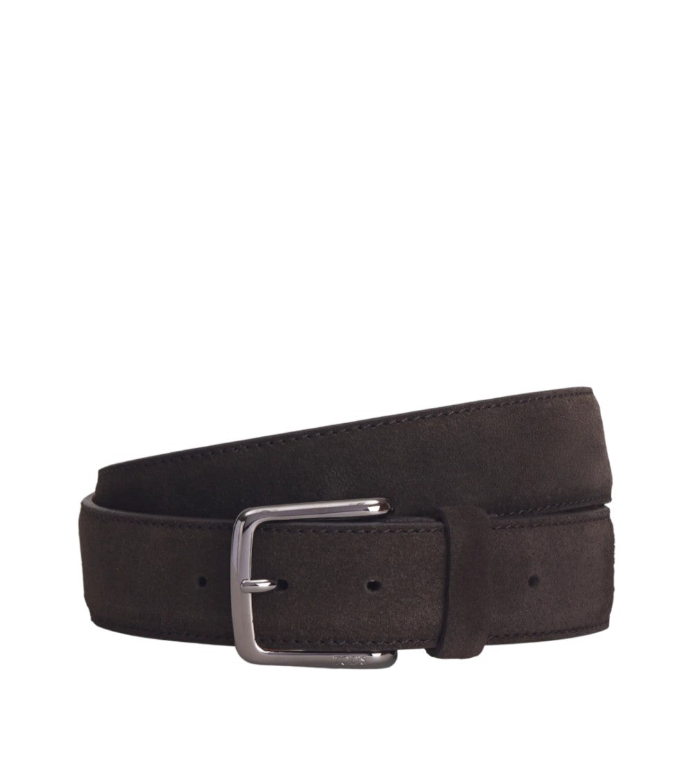 Tod's Versatile Calfskin Belt With Classic Silver Buckle