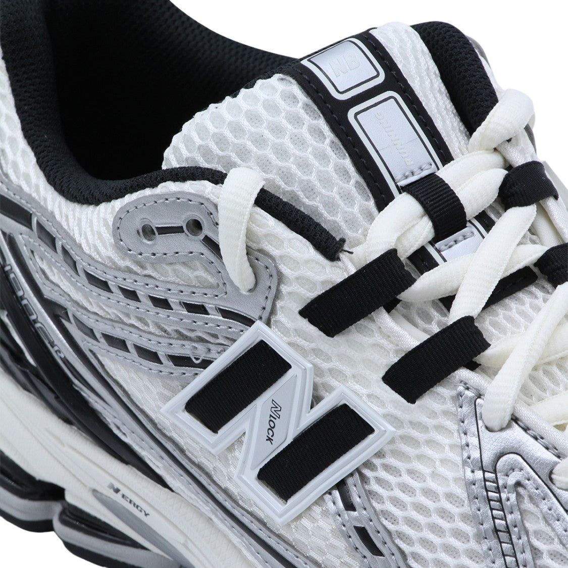 New Balance Low-Top Sneakers With Mesh