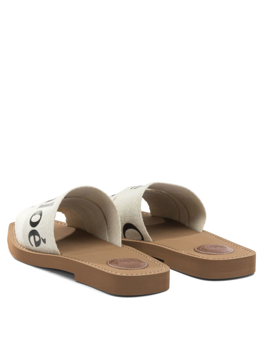 Chloé "Woody" Slides