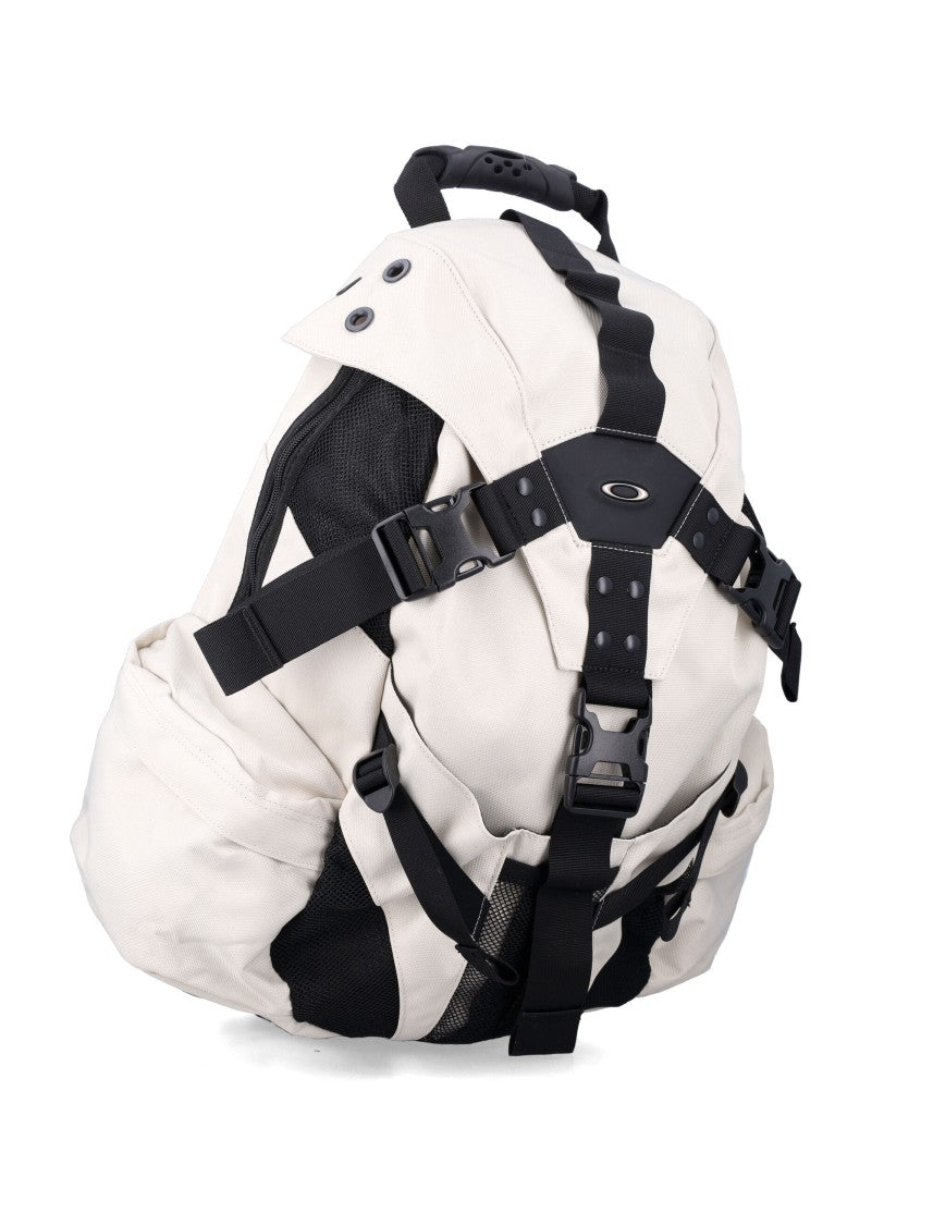 Oakley Spacious Icon Rc Backpack With Dedicated Laptop Sleeve
