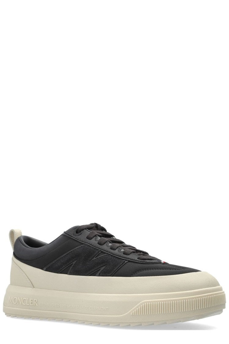 Moncler Classic Low-Top Sneakers With Minimalist Aesthetic