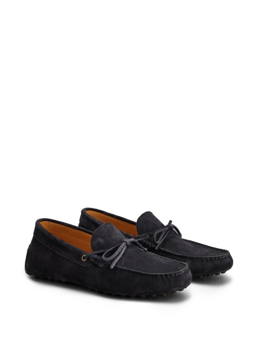 Tod's Moccasin-Style Flat Shoes In Black Calfskin
