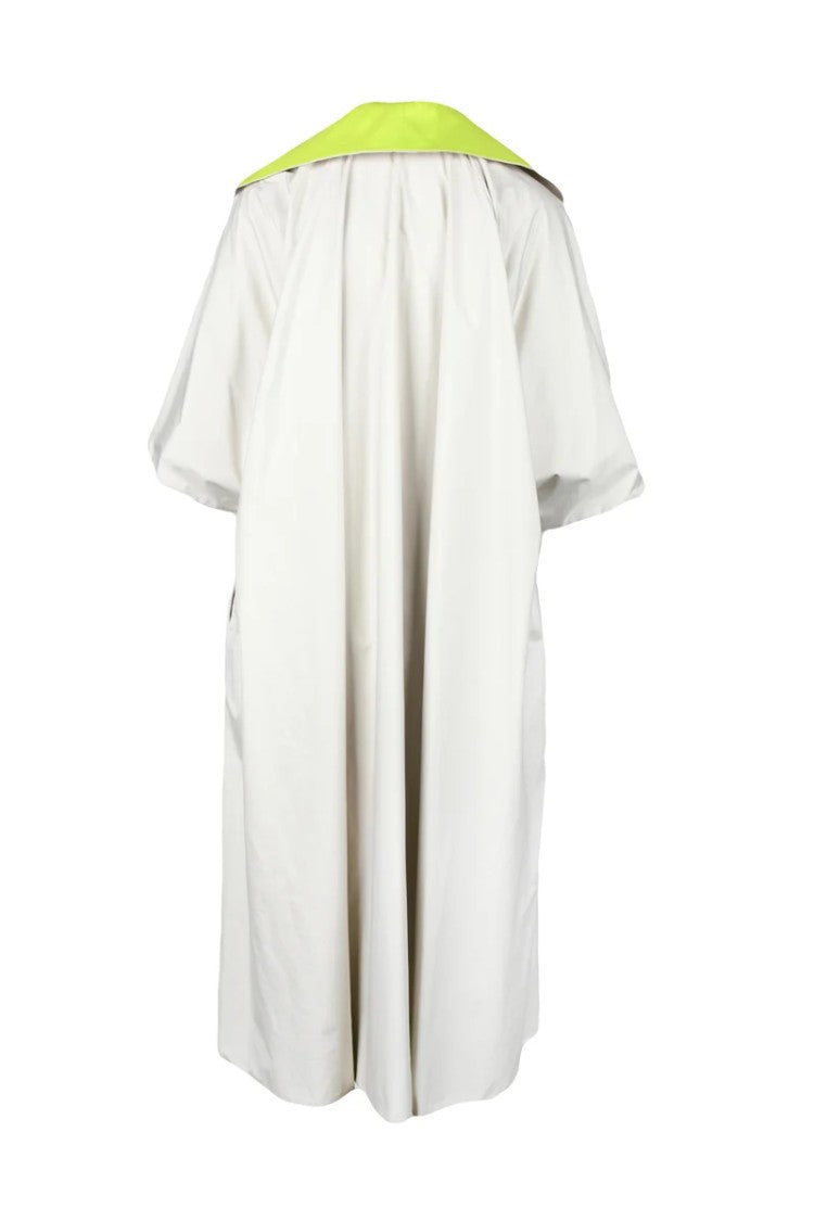 Collection Privee? Short-Sleeved Raincoat With Contrasting Lining