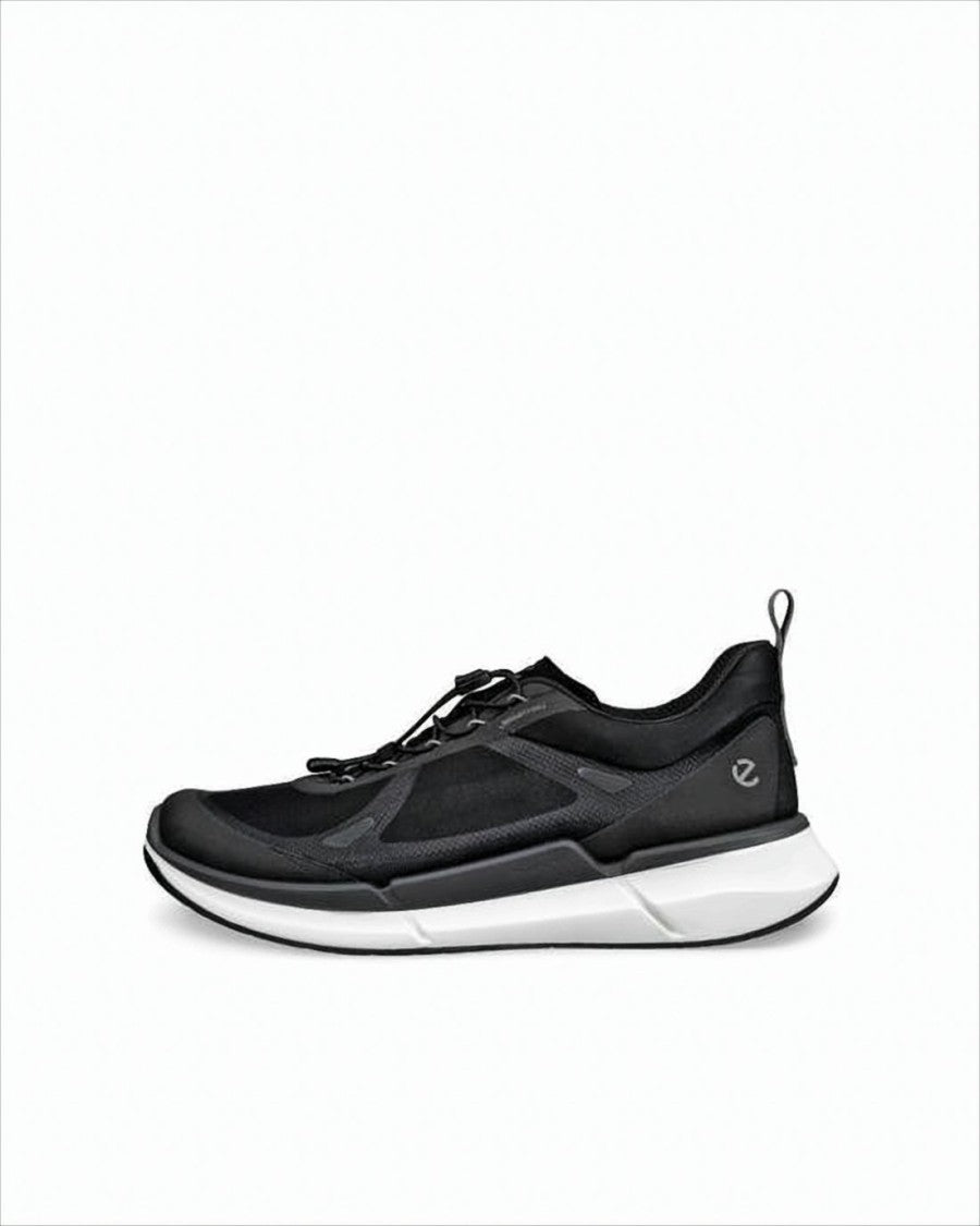 Ecco Low-Top Sneakers With Streamlined Silhouette