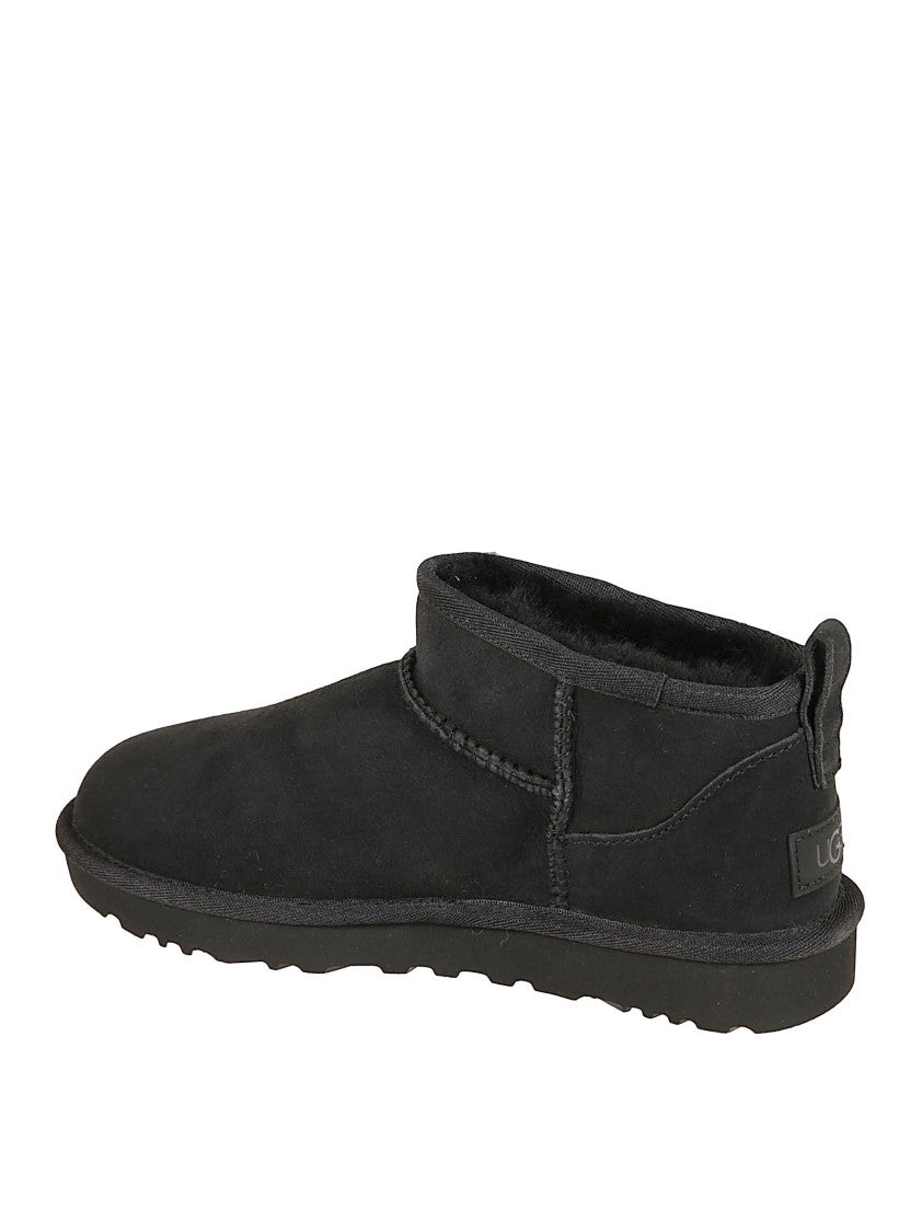 Ugg Black Suede Ankle Boots With Plush Lining