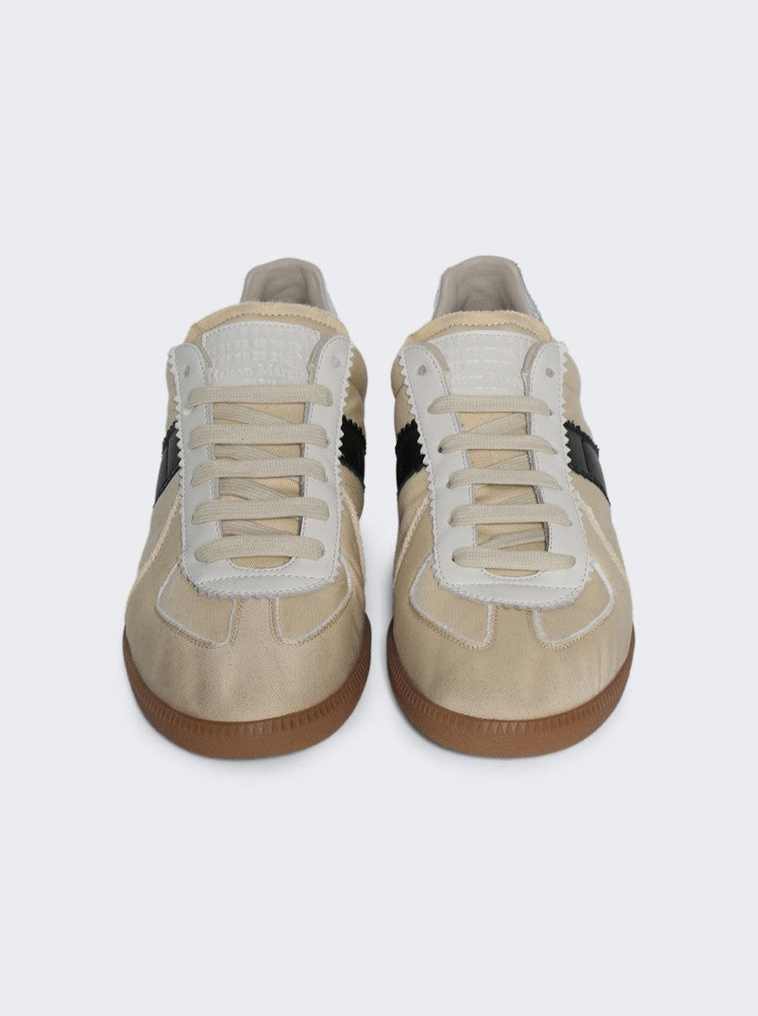 Maison Margiela Replica Sneakers Black Vintage And Yellow Vintage