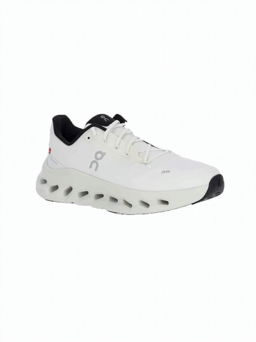 On Running Streamlined White Sneakers With Recycled Polyester Upper