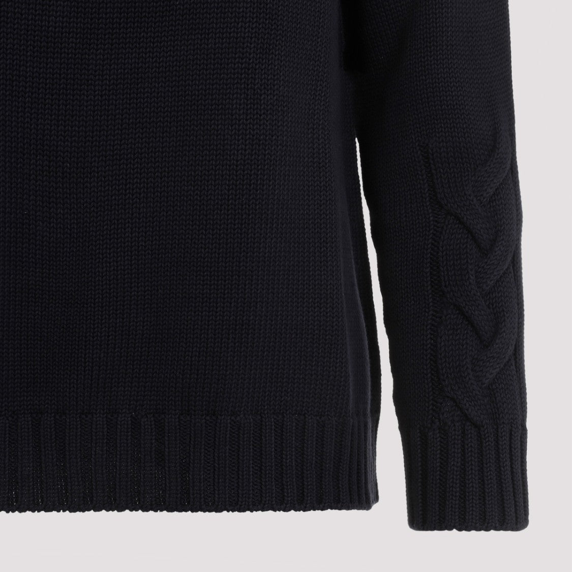Max Mara Classic Crew Neck Knitwear With Textured Detailing