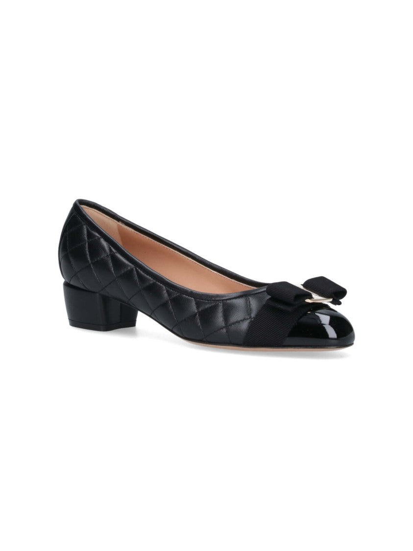 Ferragamo "Varina" Pumps Black