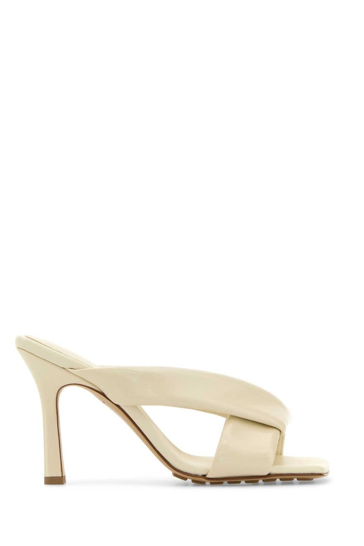 Bottega Veneta Ivory Leather Riva Mules