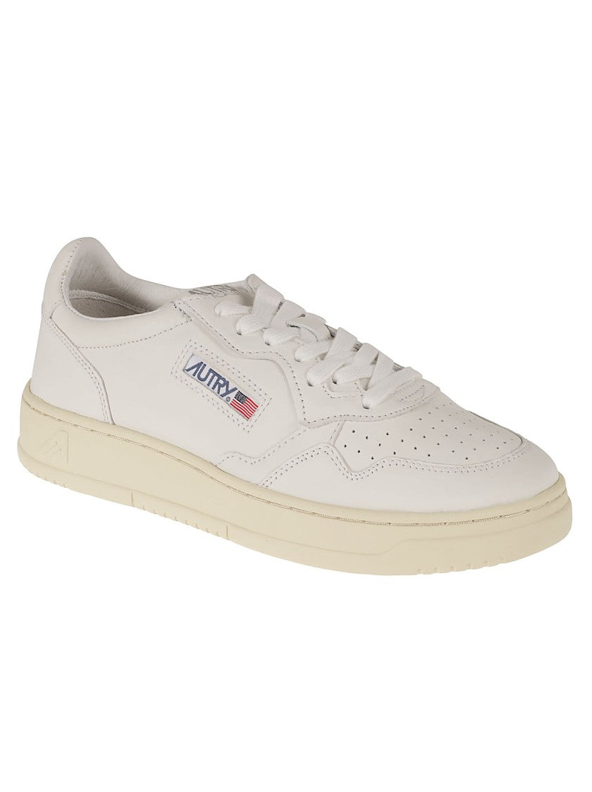 Autry Classic Low-Top Sneakers