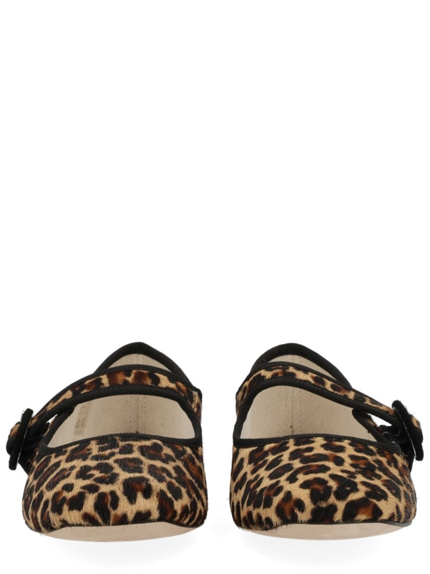 Repetto Georgia Pointed Leather Flats