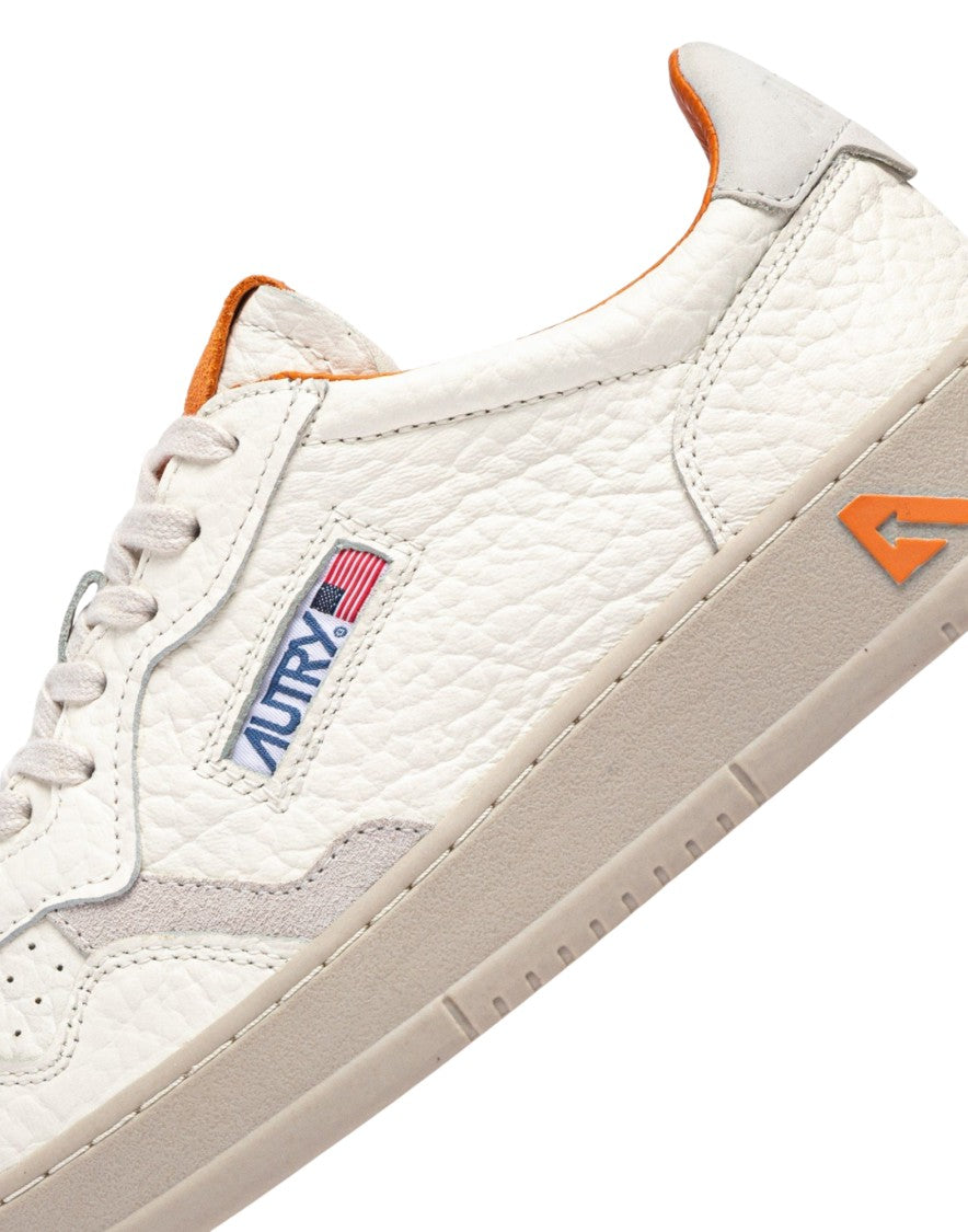 Autry Medalist Low Men’S Marshmallow/Fanta Sneakers