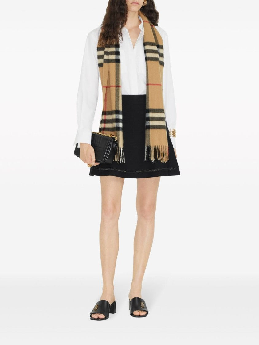 Burberry Beige Cashmere Scarf With Vintage Check Pattern