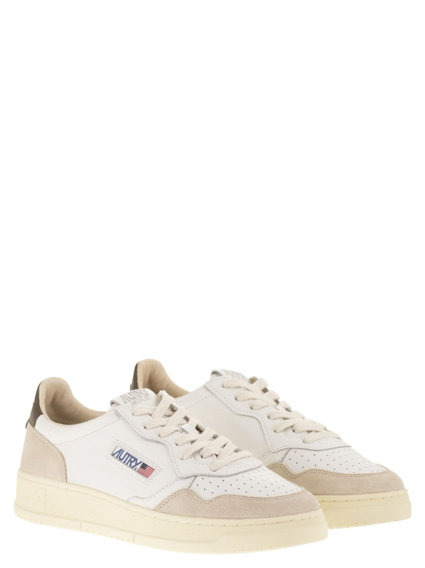 Autry Medalist Low - Leather And Suede Sneakers