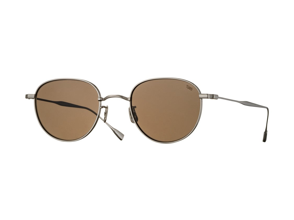 Eyevan 170 Minimalist Round Metal Sunglasses