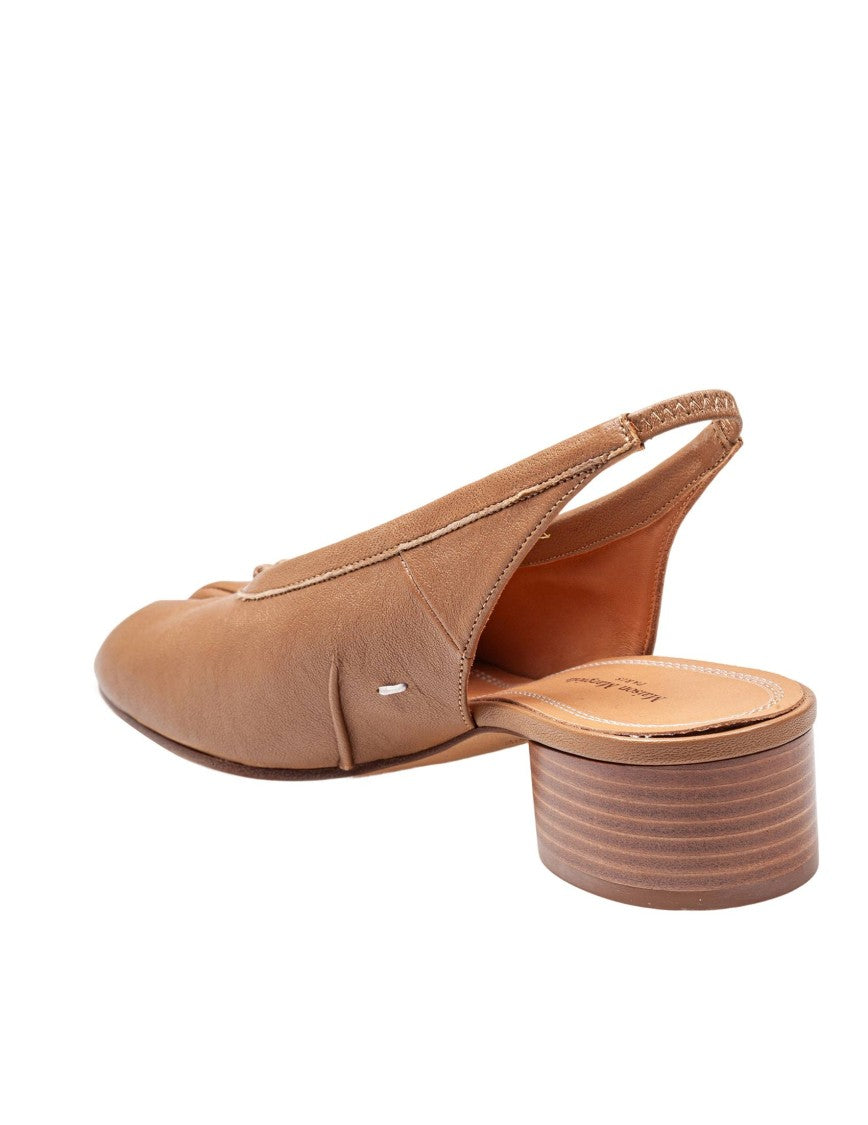 Maison Margiela Tabi Slingback In Leather Color