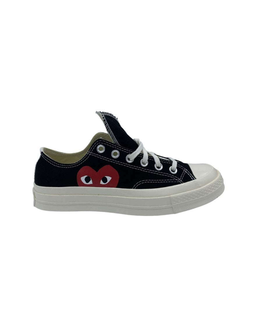 Cdg Play Low-Top Black Sneakers With Iconic Heart Emblem