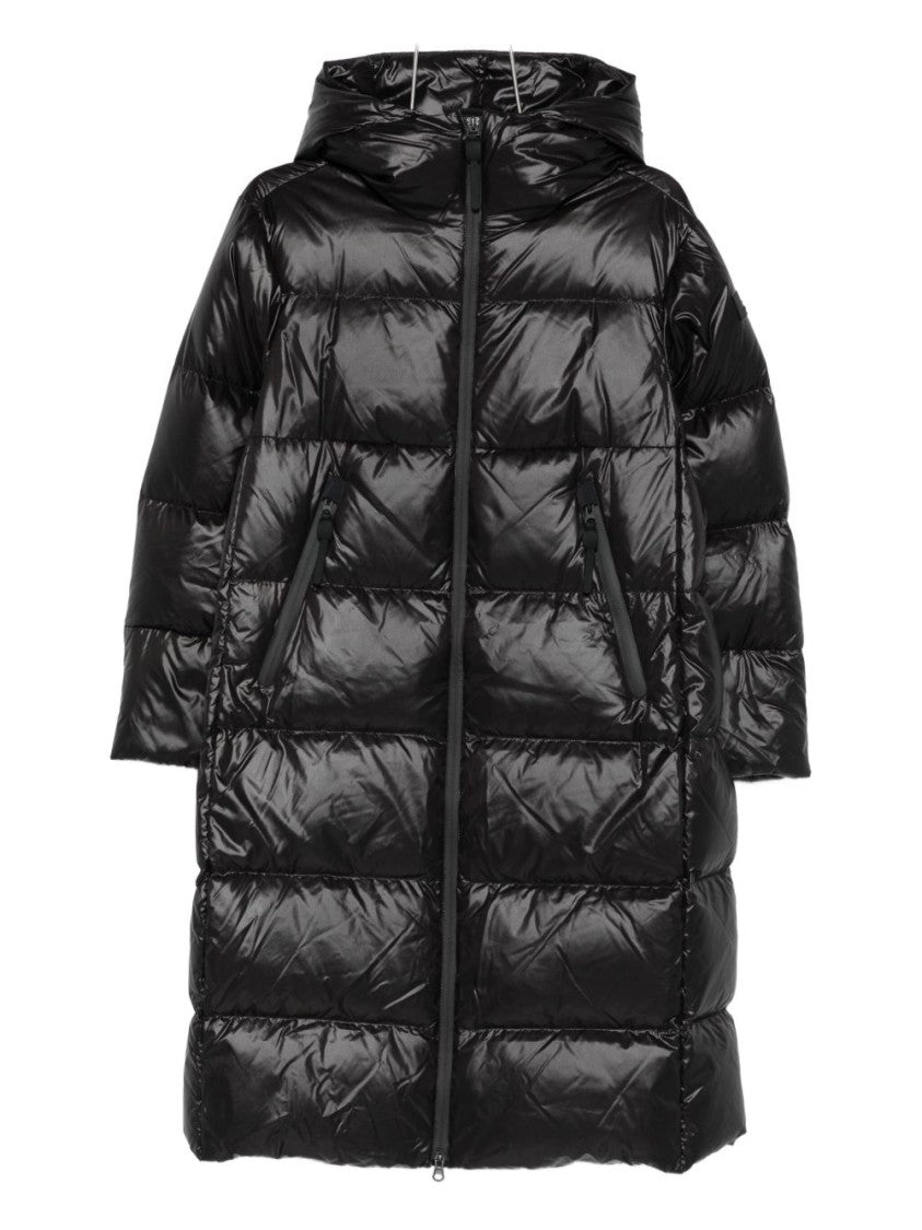 Peuterey Tailored Black Coat With Structured Design