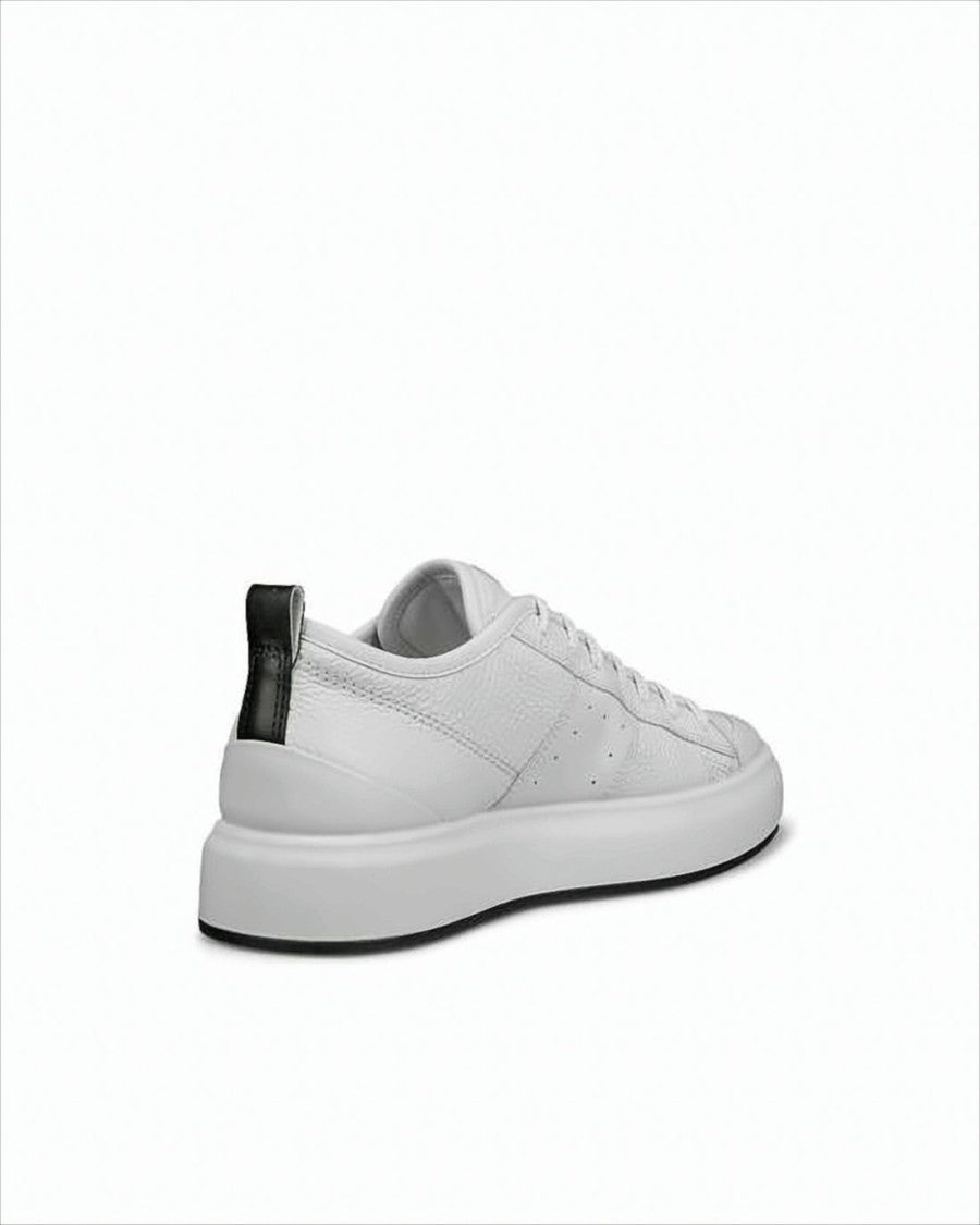 Ecco Minimalist Low-Top Leather Sneakers