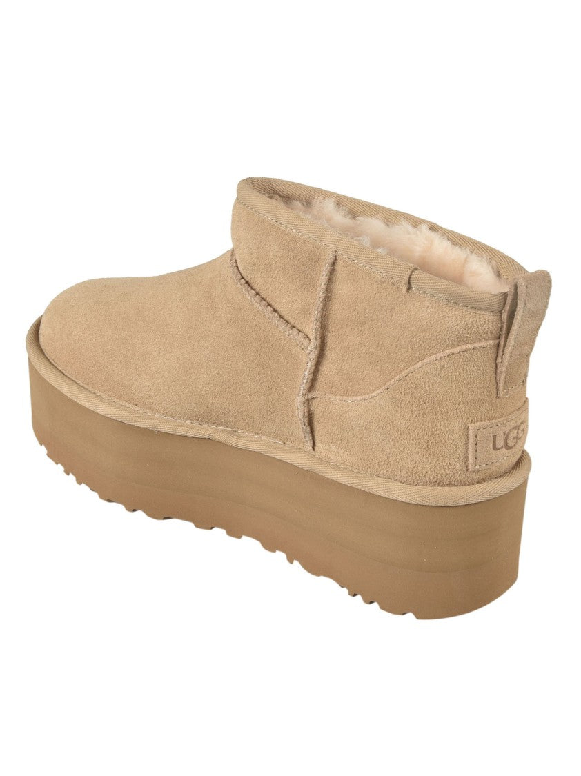 Ugg Sand Beige Suede Boots
