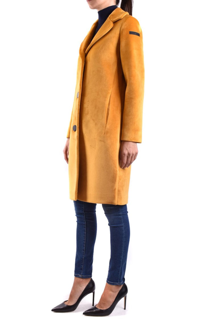 Rrd Structured Short Jacket With Plush Texture