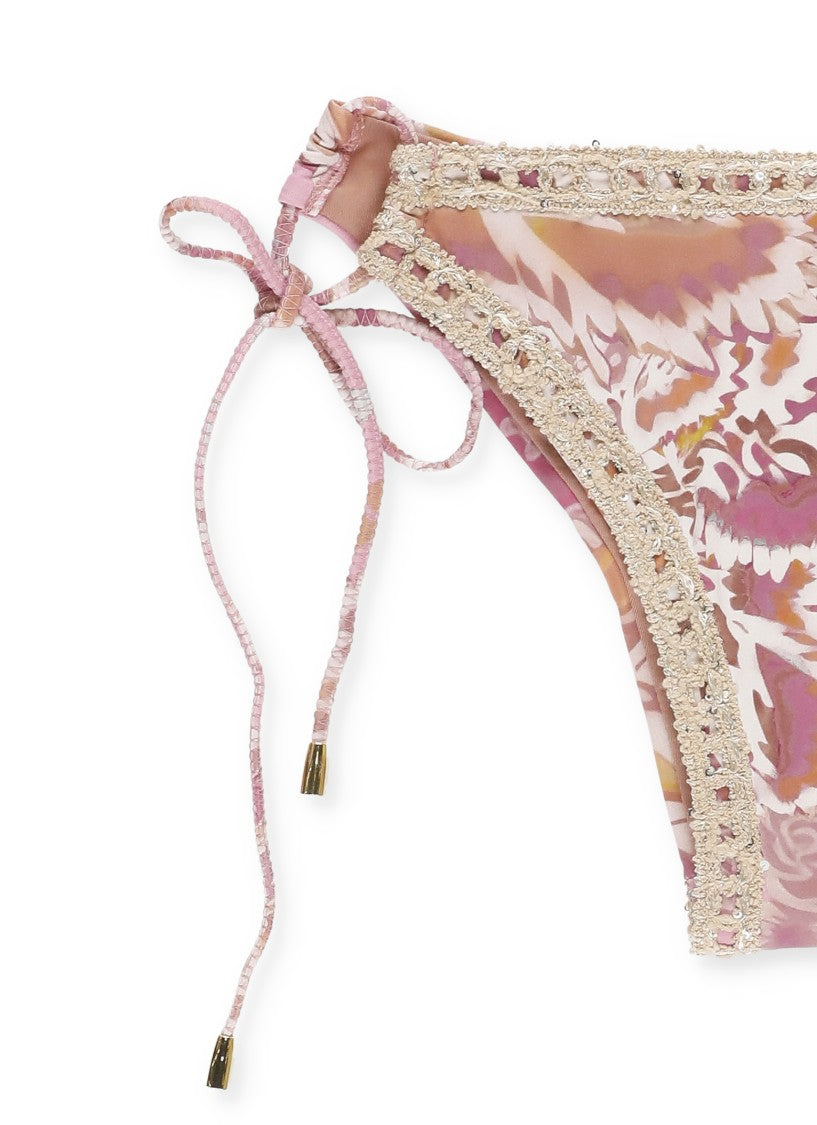 Miss Bikini Bandeau Bikini With Intricate Lace And Floral Pattern