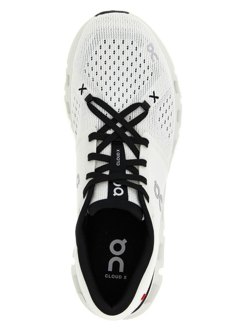 On 'Cloud X 4' Sneakers