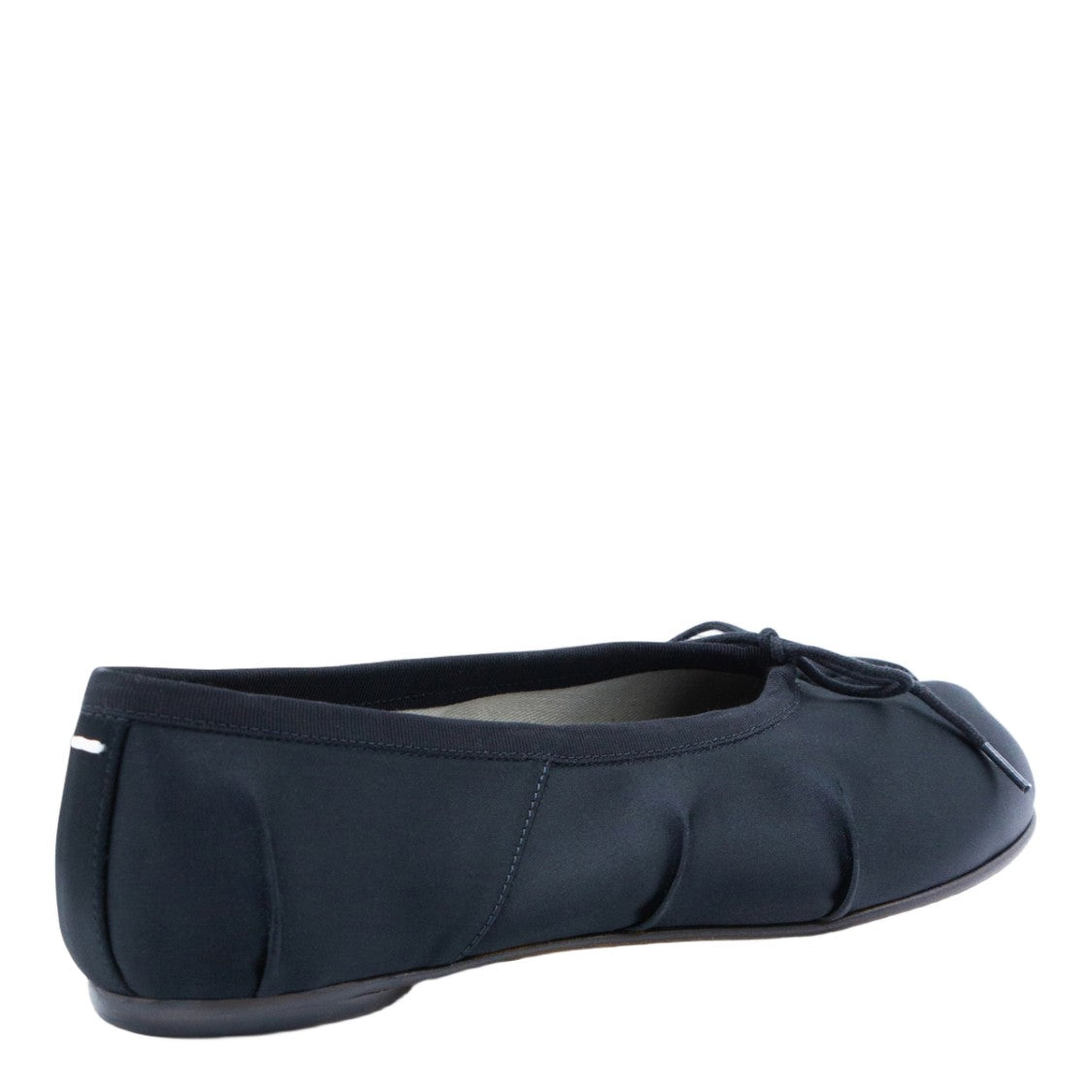 Maison Margiela Minimalist Black Flats With Rounded Toe And Low-Profile Sole