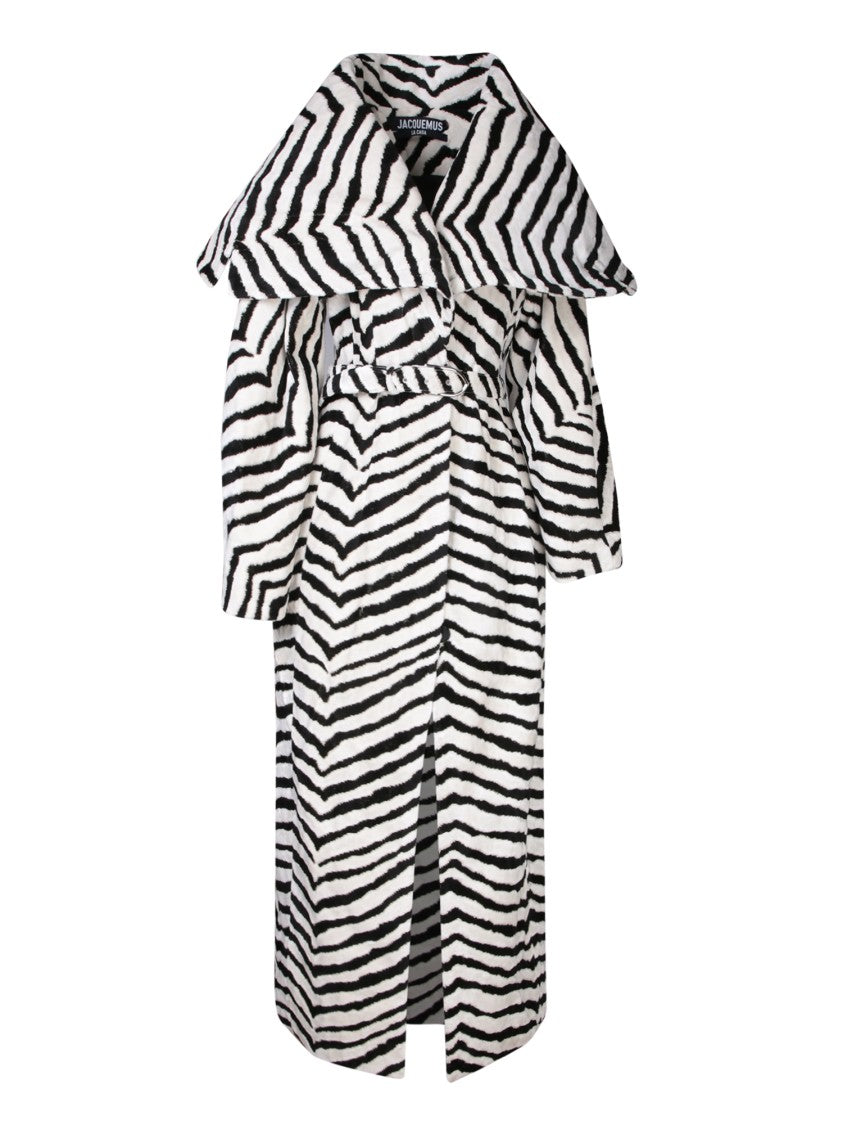 Jacquemus White Long-Sleeve Coats