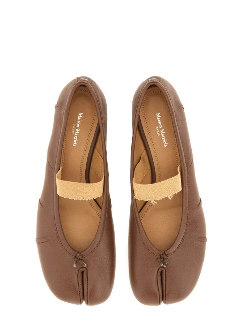Maison Margiela Tabi Ballerina Flats With Split Toe Design