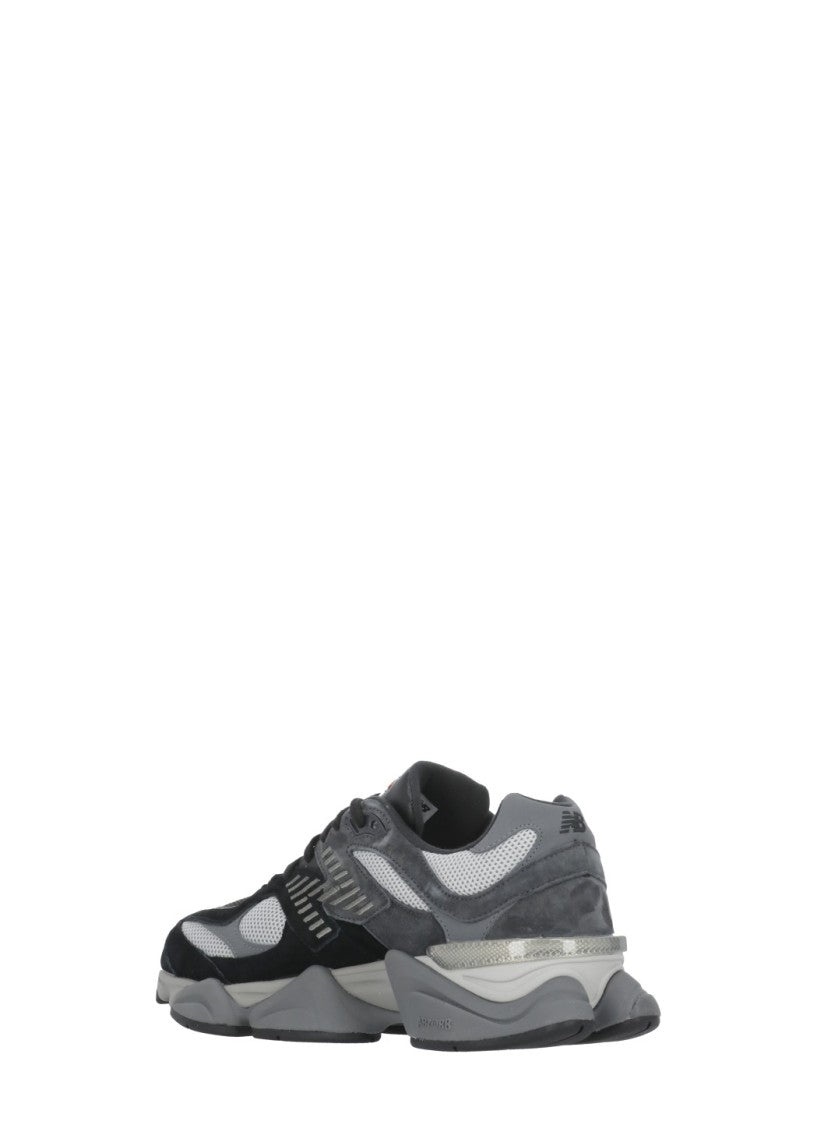 New Balance Black Cushioned Sole Logo Accents Low-Top Sneakers