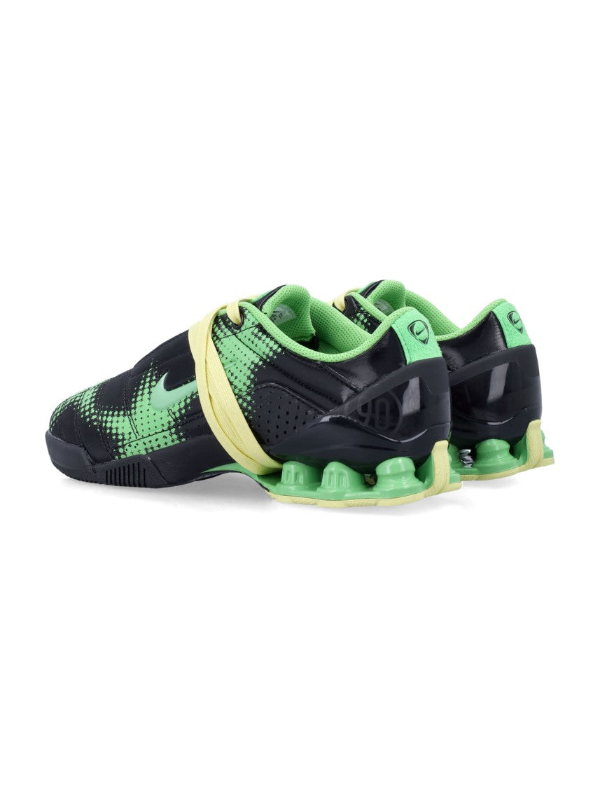 Nike Nike Total90 Shox Magia Sneakers With Glossy Finish And Forefoot Strap